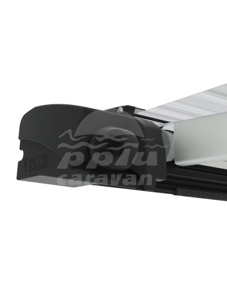 F40 VAN 270 DEEP BLACK