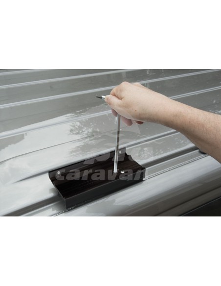 F40 VAN 270 DEEP BLACK