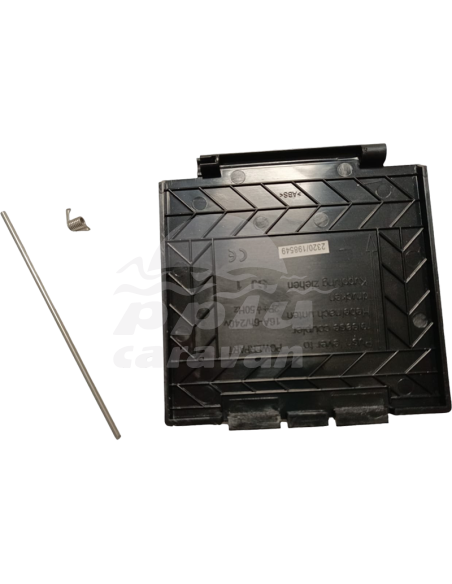 TAPA TOMA CUADRADA NEGRA CEE